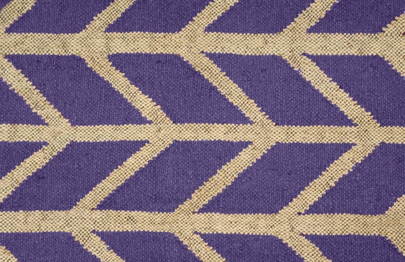 Handwoven Jute Rug with Geometric Pattern Eco-Friendly Durable Modern Medium Pile Floor Carpet for Living Room Home Decor