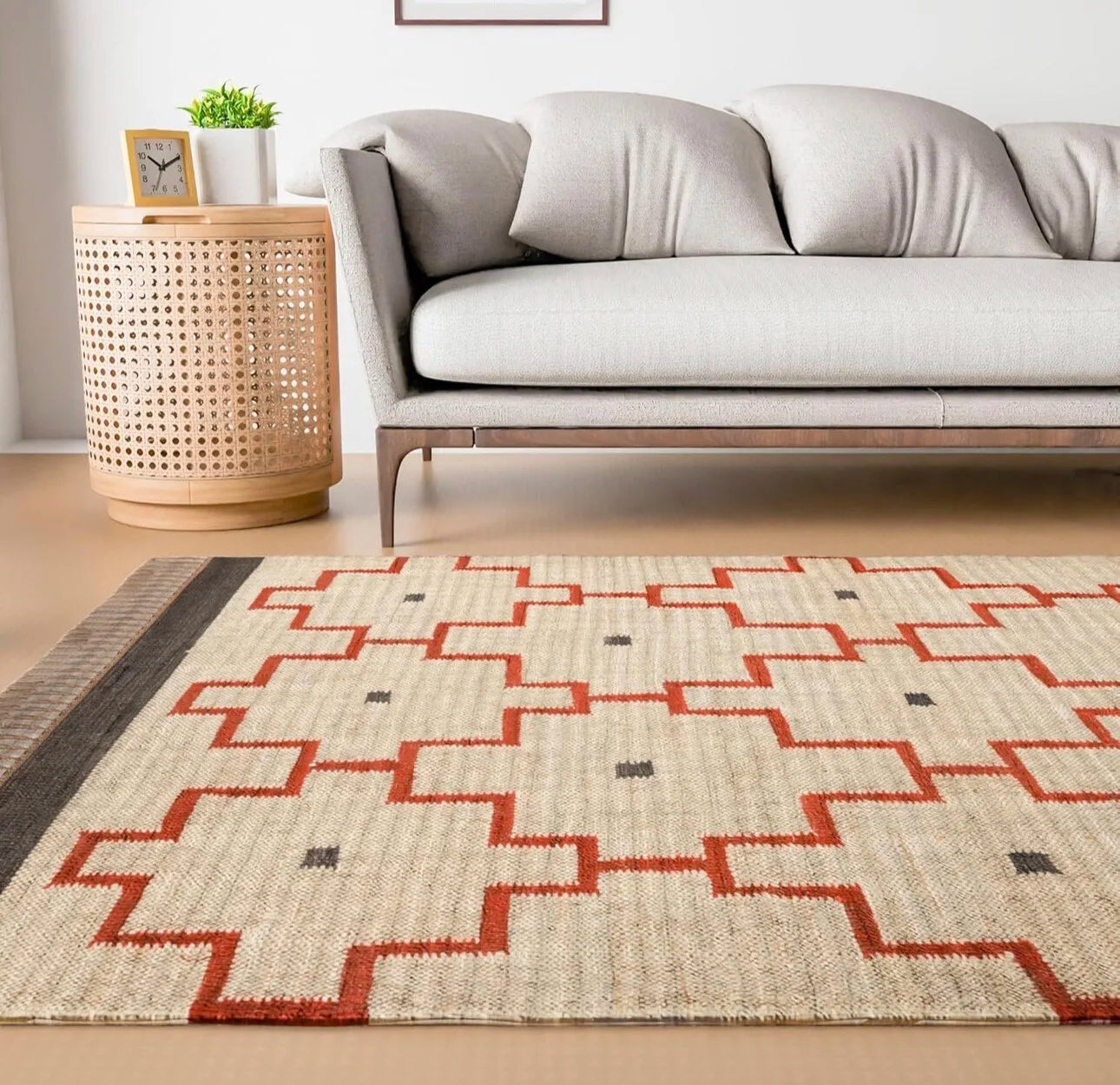 Geometric Pattern Jute Rug with Tassel Fringe – Eco-Friendly Boho Cotton Blend Carpet for Living Room & Home Decor